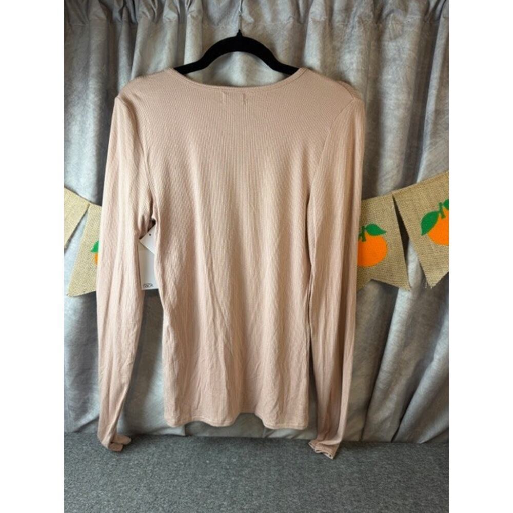 Nordstrom Rack Crew Neck Long Sleeve Pullover Pink Adobe T Shirt Size M - Picture 3 of 7